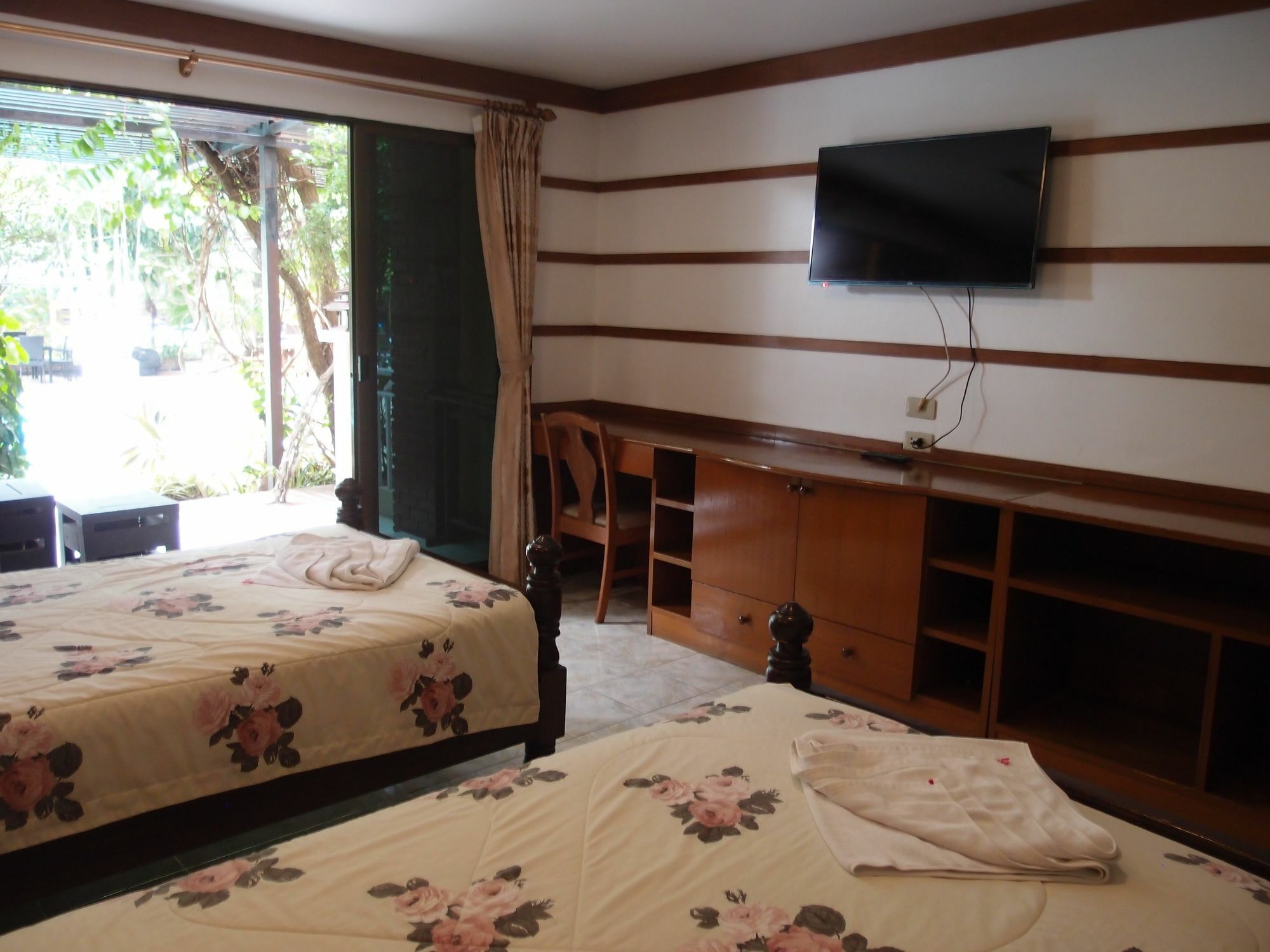 Blue Garden Resort Pattaya Praia de Jomtien Exterior foto